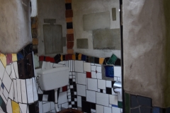 20190102-Northland-Kawakawa-Hundertwasser-048